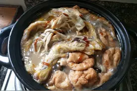 广西田螺鸭脚煲，鲜香爽辣，吃过的人都说好吃图片