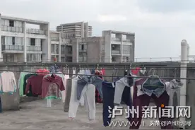泸州：住宅楼顶该不该开放？听听业主、物业、专家怎么说图片