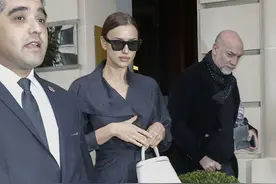 伊莉娜·莎伊克 稍微打扮一下美的像仙女图片