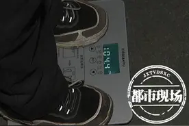 南昌12岁男孩体重超200斤，父亲：每顿只吃了1碗饭图片