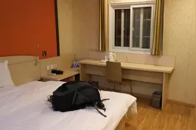 在杭州西湖边住的酒店，189一天！视频封面