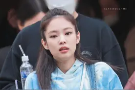 杨幂 宋茜 Jennie身穿同款背带裤不同的搭配方式 背带裤穿搭参考图片