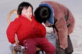 时空穿梭：一组老照片将你拉回到80年代，致敬我们回不去的童年图片