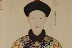 乾隆十三年，性情大变的乾隆多可怕？皇子要害处被踢残，岳父更惨图片