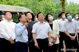鄂州举行重大项目拆迁现场拉练 孙兵陈平协调推进重点项目征迁工作图片