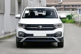5.9L低油耗，德系低价自动挡家用SUV，空间领先，带你看大众探影图片