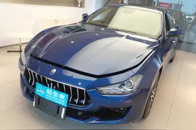 库存了2年的玛莎拉蒂吉博力卖74万，买家：算上加装节约了10万图片