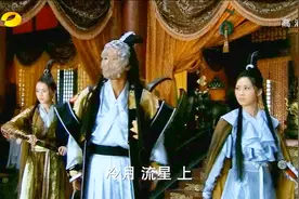 公子羽没练大悲赋武功如此厉害，双手一掌就大破幻影飞刀揍翻叶开