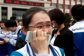 悲催！学霸高考总分663，英语只有79:是时候取消英语主科地位了图片