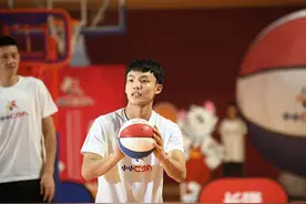 徐杰将要被交易？宏远男篮签下天才后卫，想要彻底取代徐杰图片
