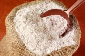 淀粉和生粉有什么不同？大厨说：不要弄混了，放错了毁掉一锅菜图片