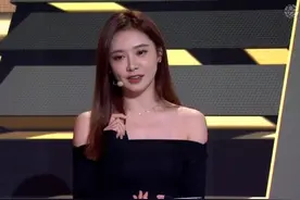 美娜今天上热搜！NBA美丽女主播，解说专业，相貌美艳图片