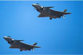 台媒曝解放军歼20进驻浙江机场；央视揭网游陪玩骗局；韩国问题按摩椅流入中国市场图片