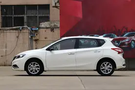 两厢轿车其实比三厢轿车实用，比SUV好开，这三款省油还耐用图片