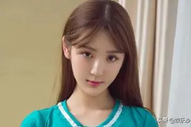 爆笑段子：后来发现她家里有3000头牛，这么有才的班花，我服了图片