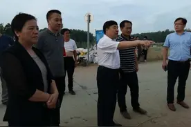 江苏新沂合沟镇：上下一心，筑起一道冲不垮的“防洪堤”图片