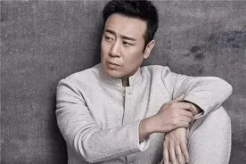 3岁丧父，吃大24岁姐姐奶长大，大姐和母亲去世，葬礼却不见他人图片