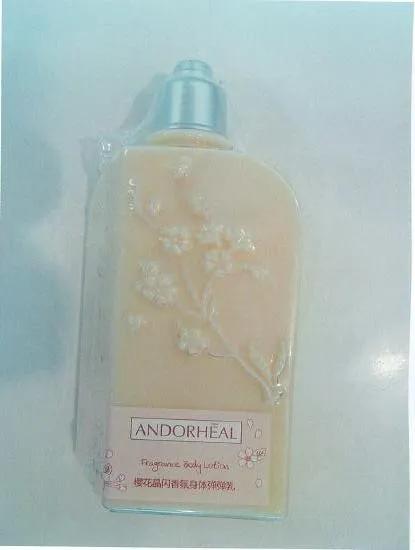 欧舒丹身体乳盖子掉漆