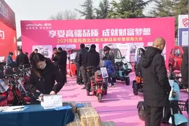 接娃电动小三轮车，怎么选？看完这八大品牌，再决定图片