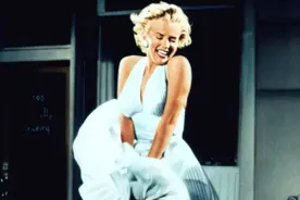 电影史上6大超贵道具：第2个不小心被摔坏，女主角吓出一身冷汗图片