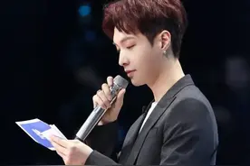 连做PD三年的张艺兴，他说30岁后或许要去培养自己的练习生了图片