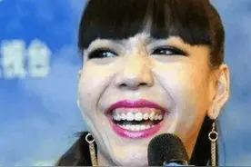 “亚洲最丑女星”吴莫愁的悲催，和她消失三年的真相图片