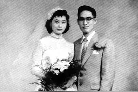 余光中：与妻子17岁相恋，72年相爱，把她写进《乡愁》图片
