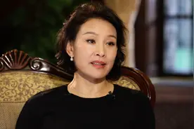 美国疫情告急，那个移民在美国的演员陈冲，如今怎么样了图片