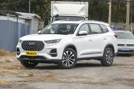 瑞虎8PLUS使用蓝牙连接放音乐时，怎么有的喇叭不响？图片