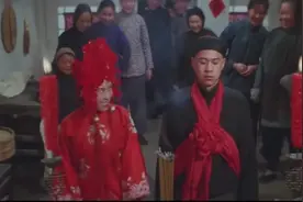 《骆驼祥子》虎妞嫁给祥子，人生没开挂反而丧命，只是因为贫穷吗图片