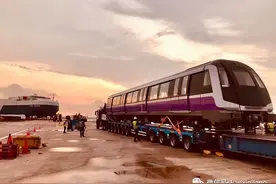 东北线添新地铁！全紫色好浪漫图片