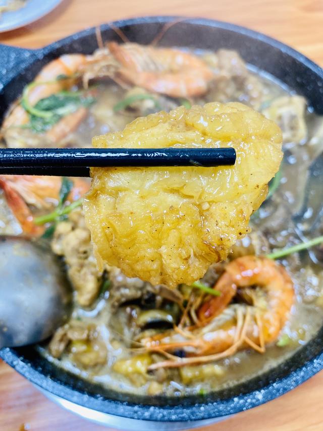 花胶鲍鱼椰子煲鸡 花胶鲍鱼煲鸡汤的功效