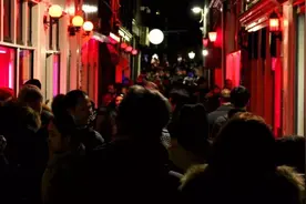 “性都”荷兰：性交易合法，政府还给津贴，从业者按艺术行业纳税图片