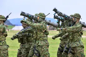 挑明针对中国，日本今天举10万兵力军演，环时：准备打一场大仗吗图片