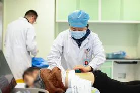 这个病容易“扎堆”：外甥确诊，医生建议家人体检，竟查出舅舅肾衰竭图片