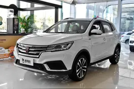 1.6L自吸毛病少，稳重靠谱又便宜的SUV，带你看荣威RX3图片