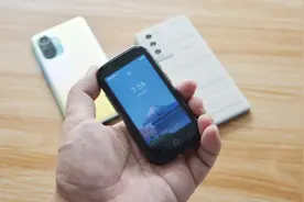 小屏爱好者的最佳选择，这四款机型当之无愧，最小的一款仅3英寸图片