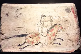 甘肃博物馆镇馆之宝！中国邮政标志！这块两千年的砖头有何特别？图片