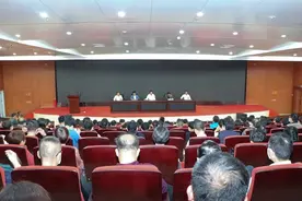蔡建荣任莆田学院附属医院党委副书记、院长，陈宇任莆田学院附属医院党委委员、副院长图片