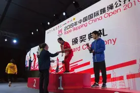 那些坚持跳绳的中老年人最后怎么样了？图片