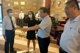 沧州市文化广电和旅游局党组书记张连卿督导检查创城点位图片