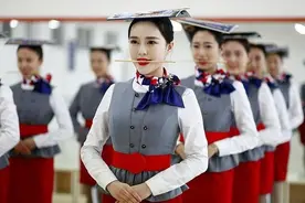 空哥空姐是怎样炼成的？带你了解高强度培训过程，既养眼又心疼图片