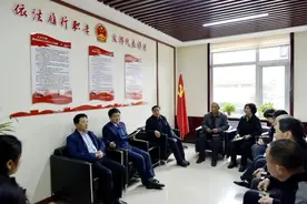 汾阳市委常委开展联系群众办实事图片