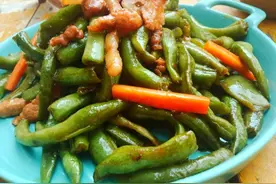 肉炒四季豆，记住2个窍门，豆角不发硬不变色，软糯入味比肉下饭图片