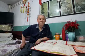 石家庄87岁老党员，自发成立志愿服务队维护社区治安，20年如一日成为居民“保护神”图片