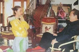 与赵薇有私交,李冰冰下跪认干爹,马云登门拜访,王林当年多猖狂？图片