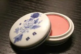 “甲煎和为膏”“朱唇素指匀”，从口脂看唐朝的社会发展图片