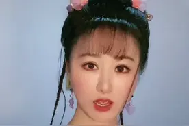 网红撞脸明星：紫薇直播人气飙升，翻版热巴粉丝百万图片