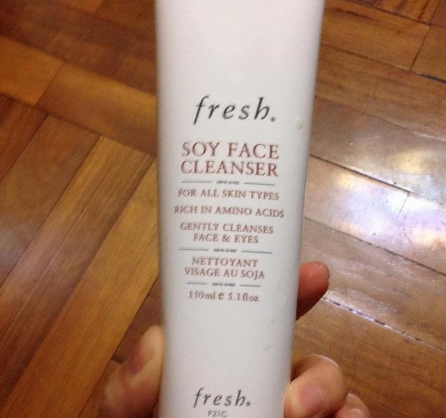 好用的洗面奶推荐：让你拥有焕然一新的肌肤，犹如白瓷般剔透柔白