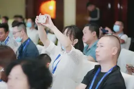 川渝名校校长共话基础教育，说得最多的是“交流”和“协同发展”图片